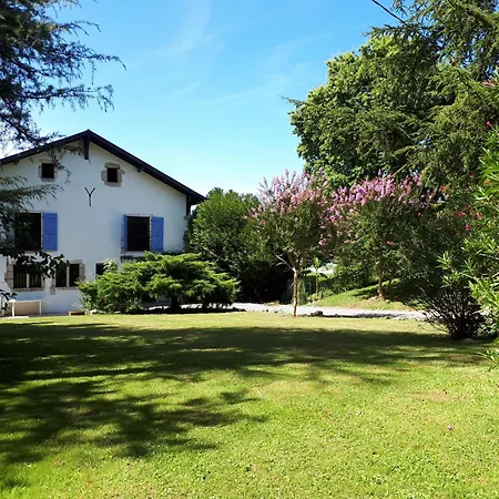 Ferme Basque Avec Piscine Et Vue Campagne, Proche Des Plages